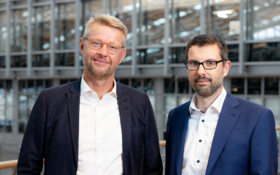 SES Geschäftsführer Johannes Scharnberg und David Liebert Die Geschäftsführer der SES (Sustainable Energy Solutions GmbH & Co. KG) Johannes Scharnberg und David Liebert (v.l.n.r.)
